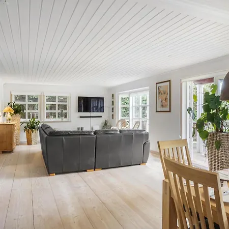 Holiday home Awesome In With Wifi *