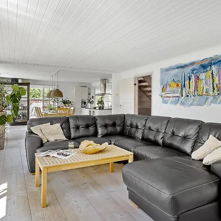 Holiday home Awesome In With Wifi *